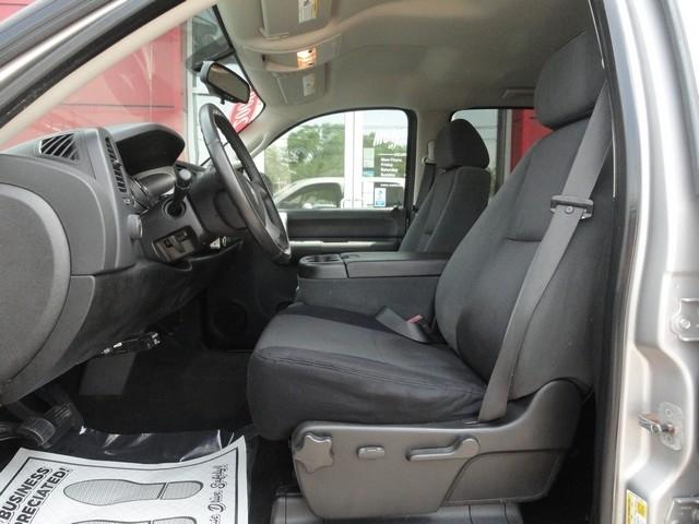 Chevrolet Silverado 1500 4WD Crew Cab 143.5" LT 2009