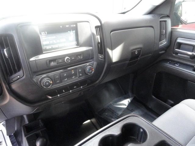 Chevrolet Silverado 1500 4WD Double Cab 143.5" Custom 2017