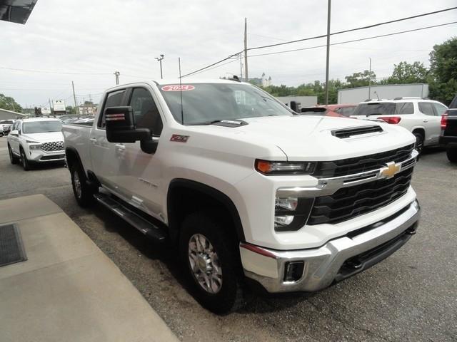 Chevrolet Silverado 2500HD 4WD Crew Cab 159" LT 2024