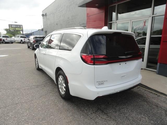 Chrysler Pacifica Touring L FWD 2022