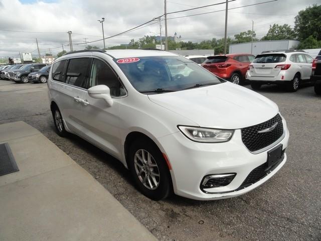 Chrysler Pacifica Touring L FWD 2022