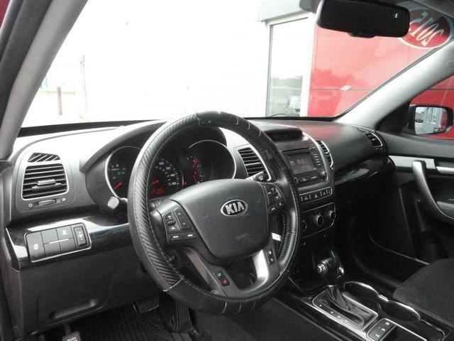 Kia Sorento AWD 4dr V6 LX 2015