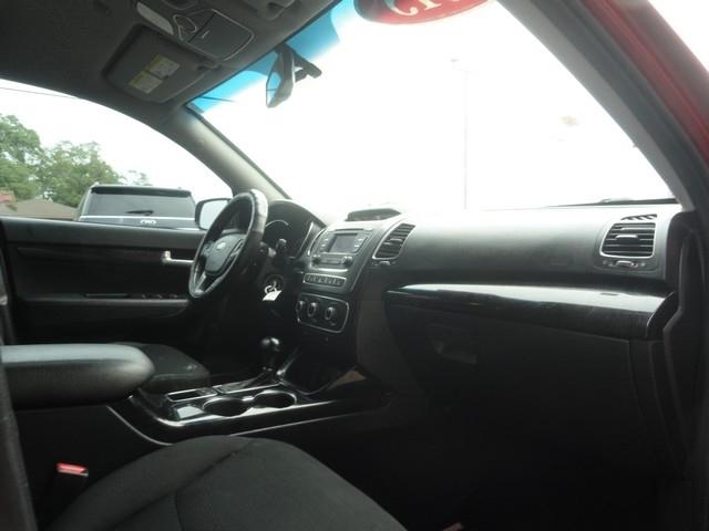 Kia Sorento AWD 4dr V6 LX 2015