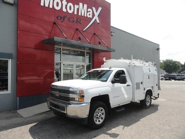 White 2017 Chevrolet Silverado 3500HD Pickup Truck Automatic