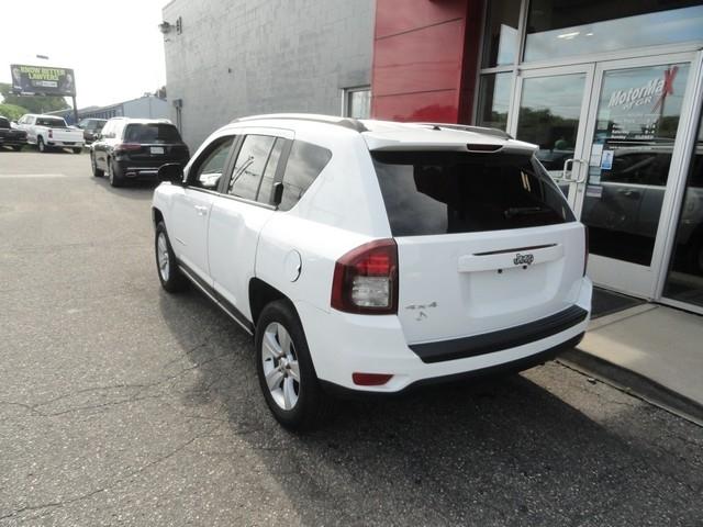 Jeep Compass Sport 4x4 *Ltd Avail* 2017
