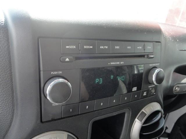 Jeep Wrangler 4WD 2dr Sport 2011