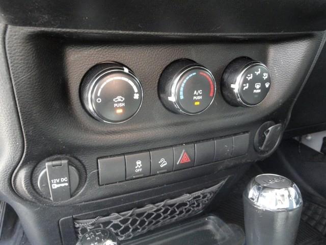 Jeep Wrangler 4WD 2dr Sport 2011