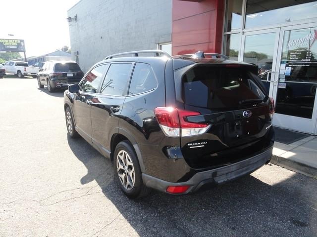 Subaru Forester Premium CVT 2022