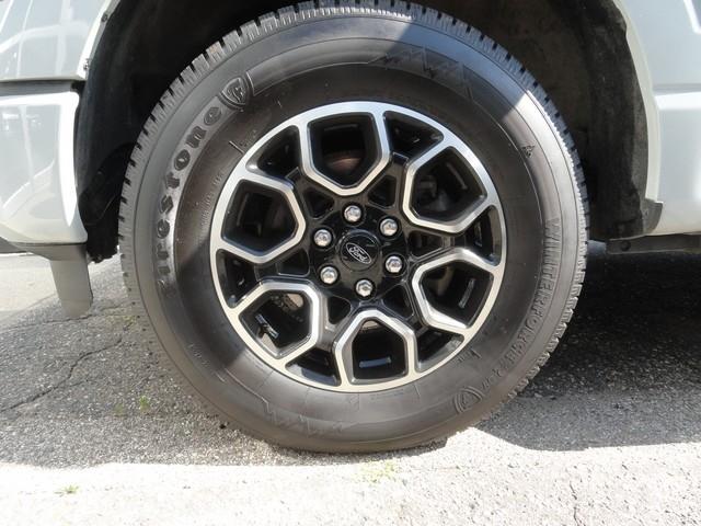 Ford 150 Lariat 4WD SuperCrew 5.5' Box 2023