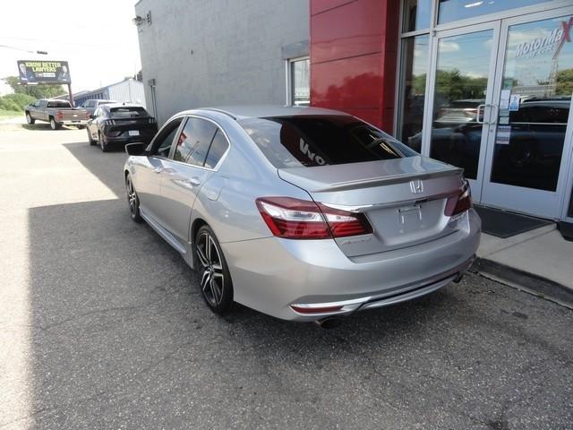 Honda Accord Sedan Sport CVT 2017