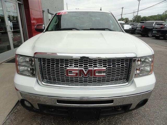 GMC Sierra 1500 4WD Ext Cab 143.5" SLT 2012