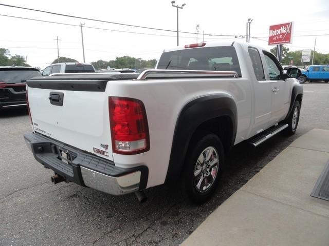 GMC Sierra 1500 4WD Ext Cab 143.5" SLT 2012