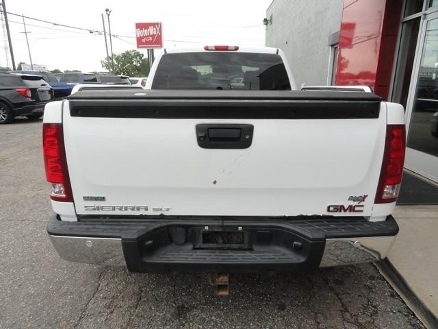 GMC Sierra 1500 4WD Ext Cab 143.5" SLT 2012