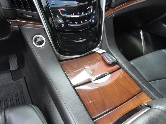 Cadillac Escalade 4WD 4dr Premium 2015
