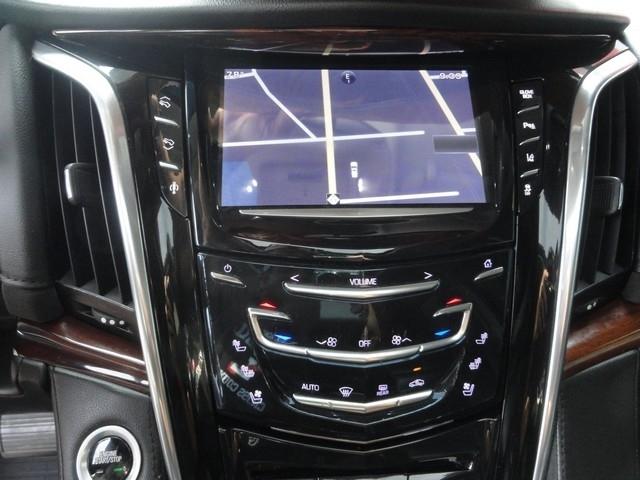 Cadillac Escalade 4WD 4dr Premium 2015