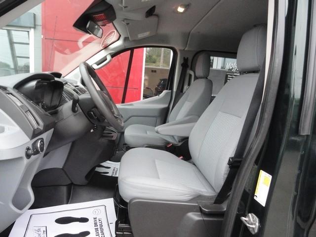 Ford Transit Wagon T-350 148" Low Roof XLT Swing-Out RH Dr 2017