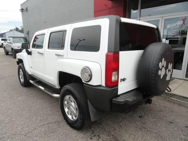 HUMMER H3 4WD 4dr SUV 2009