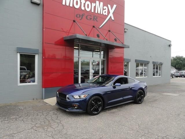 Ford Mustang 2dr Fastback EcoBoost 2015