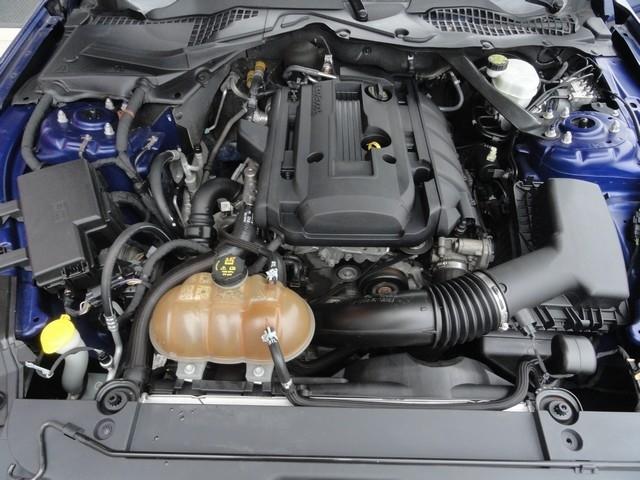 Ford Mustang 2dr Fastback EcoBoost 2015