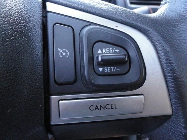 Subaru Forester 2.5i Limited CVT 2017