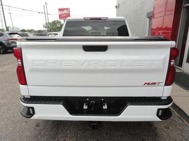 Chevrolet Silverado 1500 LTD 4WD Crew Cab 147" RST 2022