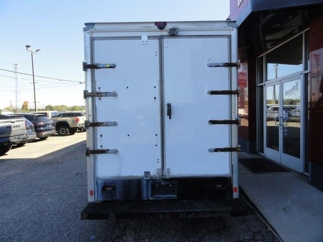 Chevrolet Express Commercial Cutaway 3500 Van 139" 2018