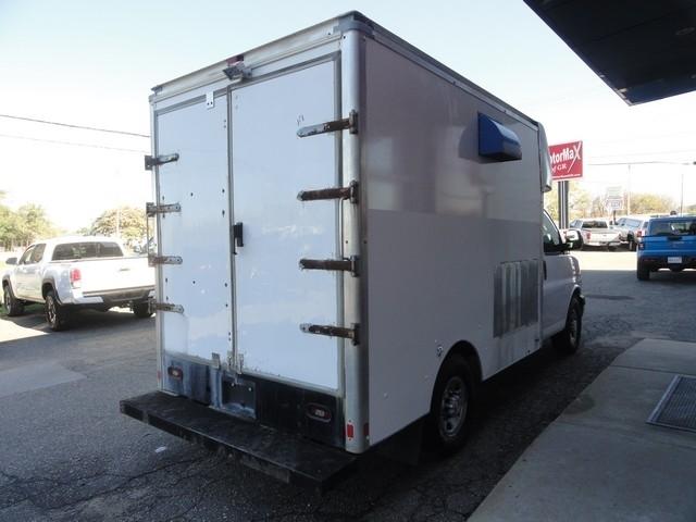 Chevrolet Express Commercial Cutaway 3500 Van 139" 2018