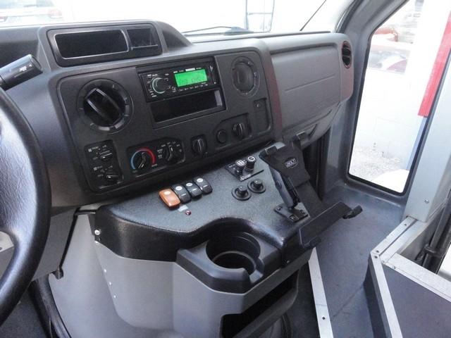 Ford E-Series Cutaway E-450 DRW 158" WB 2018