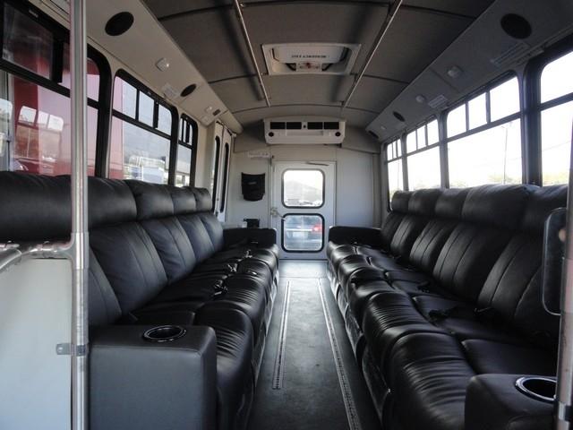 Ford E-Series Cutaway E-450 DRW 158" WB 2018