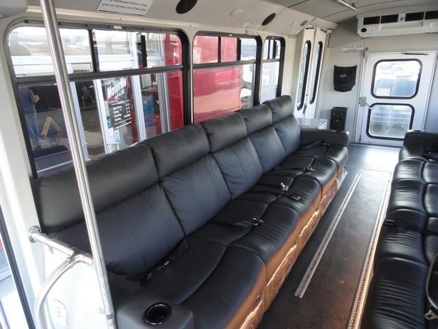 Ford E-Series Cutaway E-450 DRW 158" WB 2018