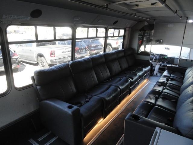 Ford E-Series Cutaway E-450 DRW 158" WB 2018