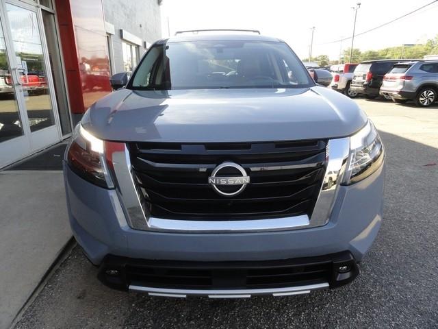 Nissan Pathfinder Platinum 4WD 2023