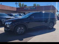 2022 Nissan Pathfinder 