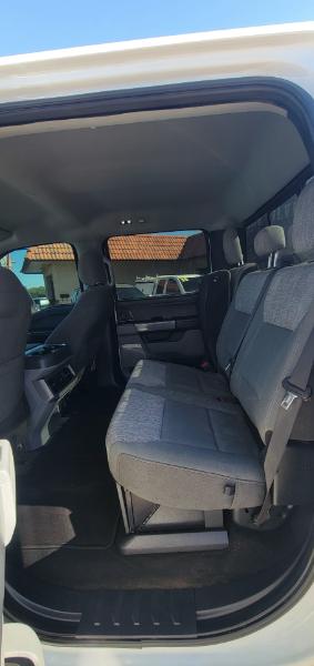 Ford F-250 SD XL Crew Cab 4WD 2023