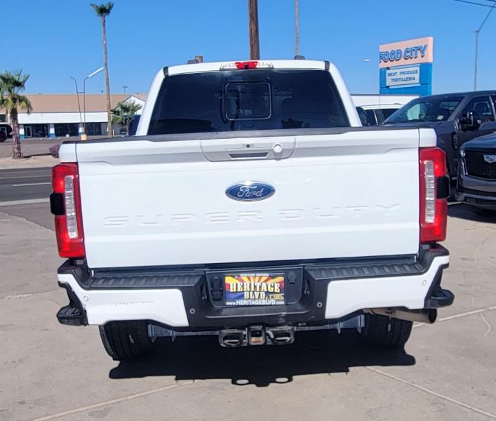 Ford F-250 SD XL Crew Cab 4WD 2023