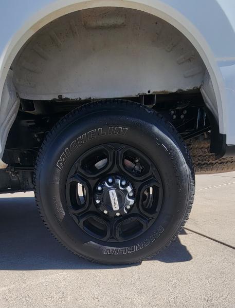 Ford F-250 SD XL Crew Cab 4WD 2023