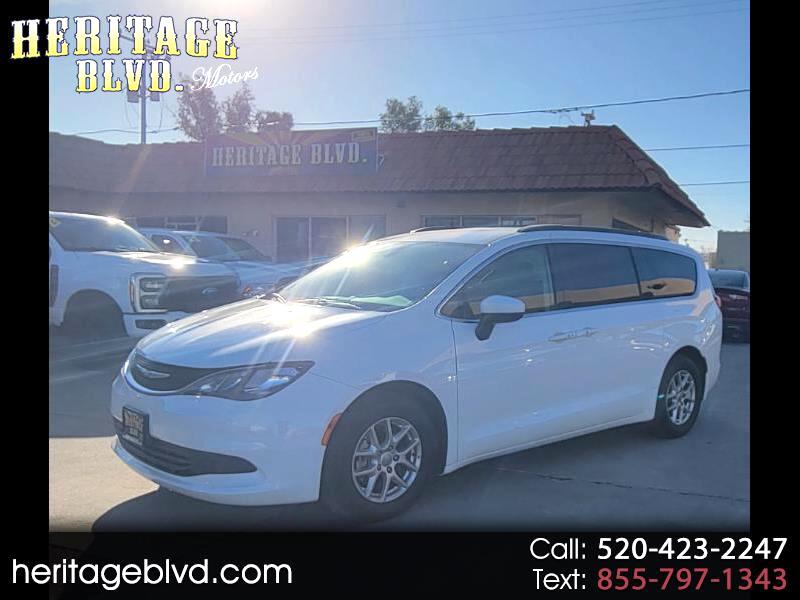 2020 Chrysler Voyager LXI