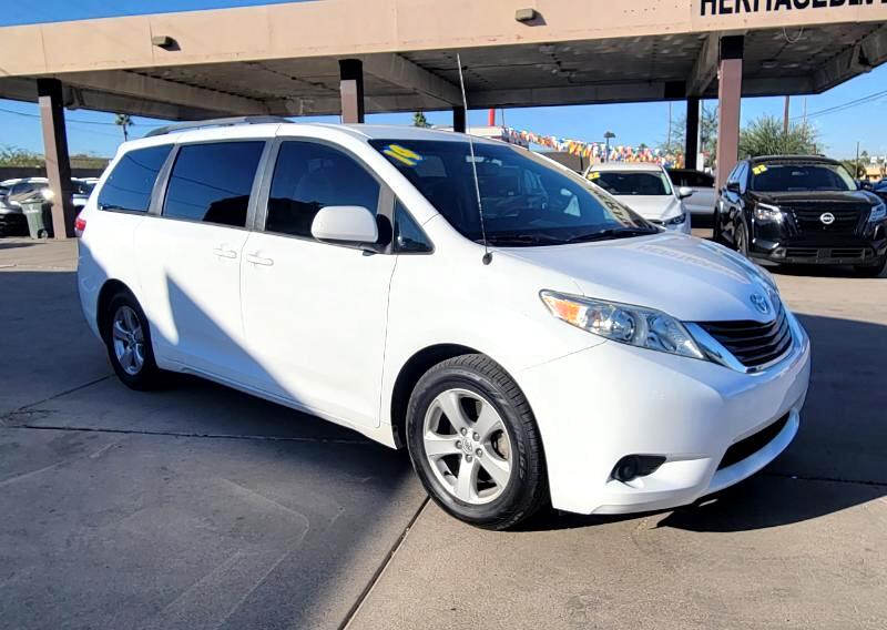 Toyota Sienna LE FWD 8-Passenger V6 2014