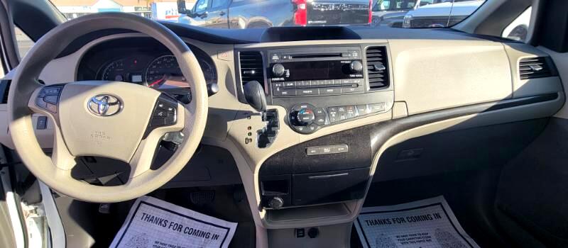 Toyota Sienna LE FWD 8-Passenger V6 2014