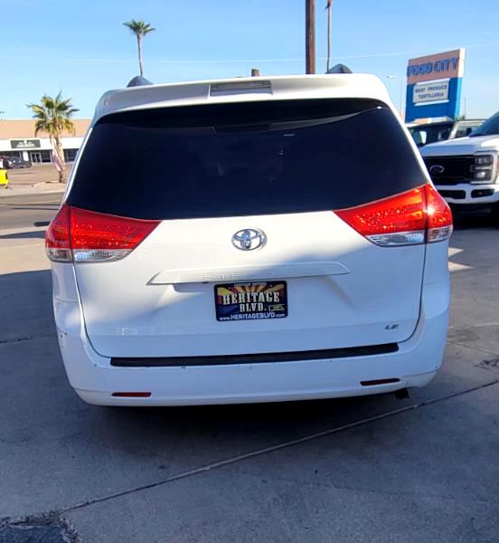 Toyota Sienna LE FWD 8-Passenger V6 2014