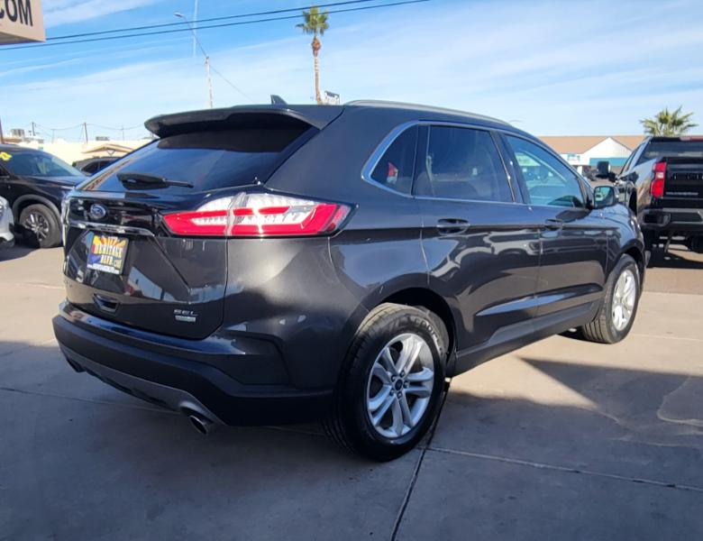 Ford Edge SEL FWD 2019