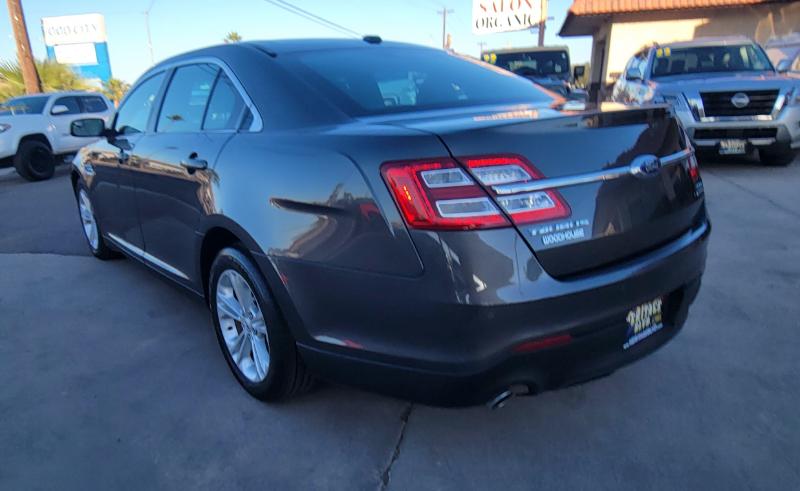 Ford Taurus SEL FWD 2018