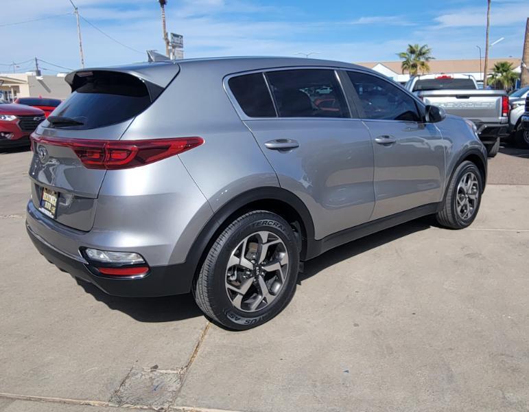 Kia Sportage LX FWD 2021