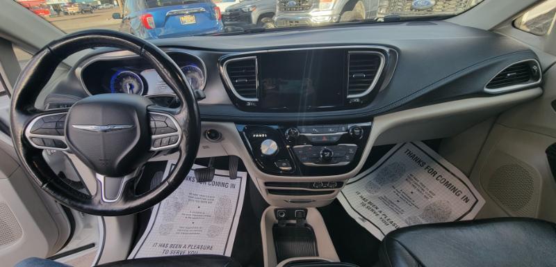 Chrysler Pacifica Touring-L 2021