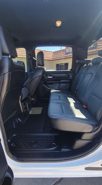 RAM 1500 Tradesman Crew Cab SB 4WD 2021