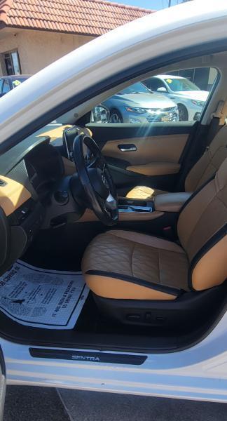 Nissan Sentra SV 2022