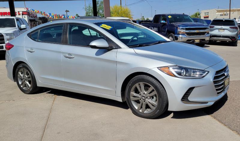 Hyundai Elantra Limited 2018