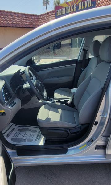 Hyundai Elantra Limited 2018