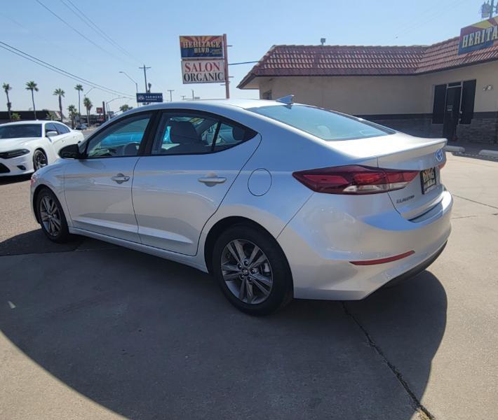 Hyundai Elantra Limited 2018