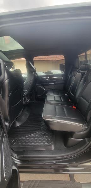 RAM 1500 Laramie Crew Cab SWB 4WD 2023